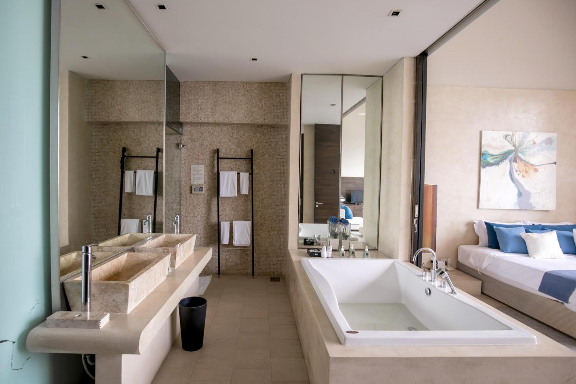 Veranda Pool Villas & Suite Cha-Am Exterior photo